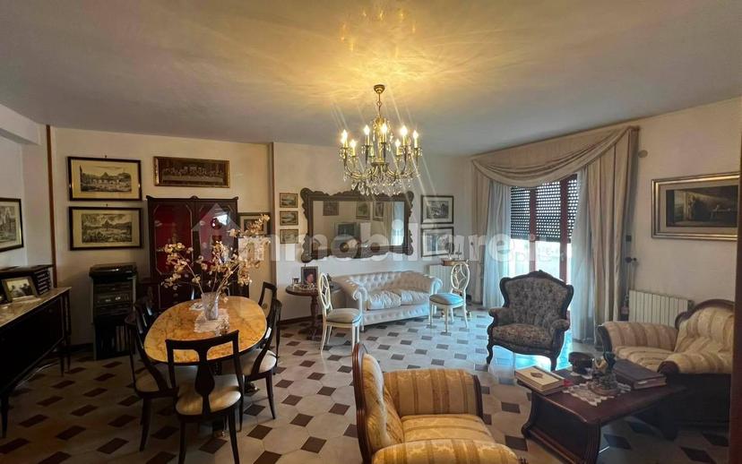 Appartamento via Bellavista, Martina Franca — foto 5 di 32