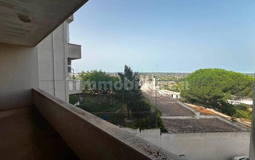 Appartamento via Bellavista, Martina Franca — foto 3 di 32
