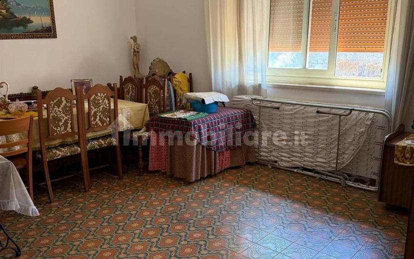Terratetto unifamiliare 280 m², buono stato, Centro, Carlentini — foto 2 di 15