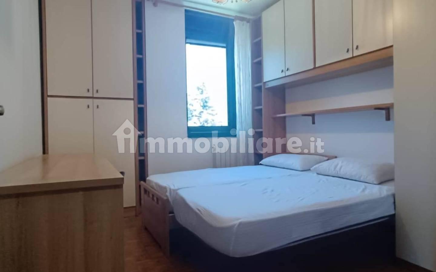 Appartamento buono stato, quarto piano, Oltreletimbro, Santa Rita, Savona