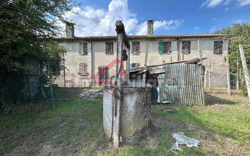 Rustico, da ristrutturare, 200 m², Albaria Villimpenta, Gazzo Veronese — foto 3 di 6