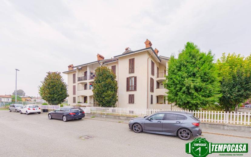 Bilocale piazza Arturo Toscanini, Zinasco Vecchio, Zinasco — foto 2 di 12