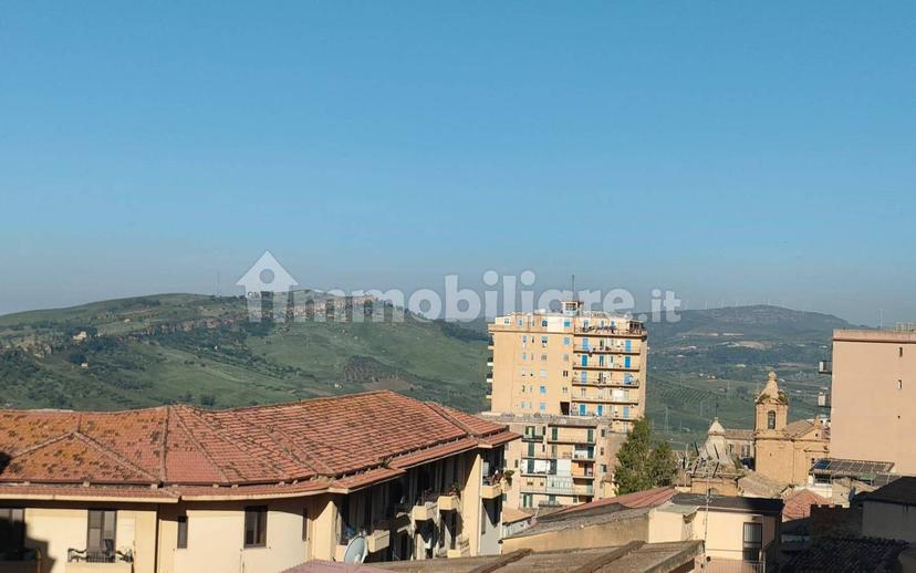 Trilocale via San Giacomo, Centro Storico, Agrigento — foto 4 di 17