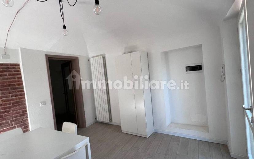 Bilocale via Quintino Sella 25, Centro Storico, Biella