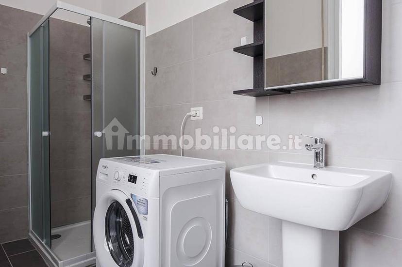 Stanza in affitto in appartamento via delle Belle Arti, Bologna