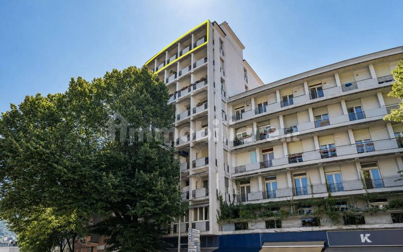 Attico piazza Giuseppe Verdi 28, Centro, Bolzano — foto 8 di 14