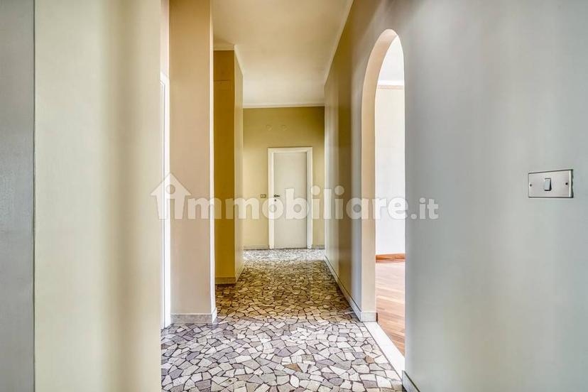 Attico piazza Giuseppe Verdi 28, Centro, Bolzano — foto 4 di 14