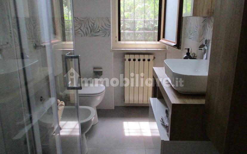 Bilocale via Todeschino 68, Centro, Sirmione — foto 8 di 19