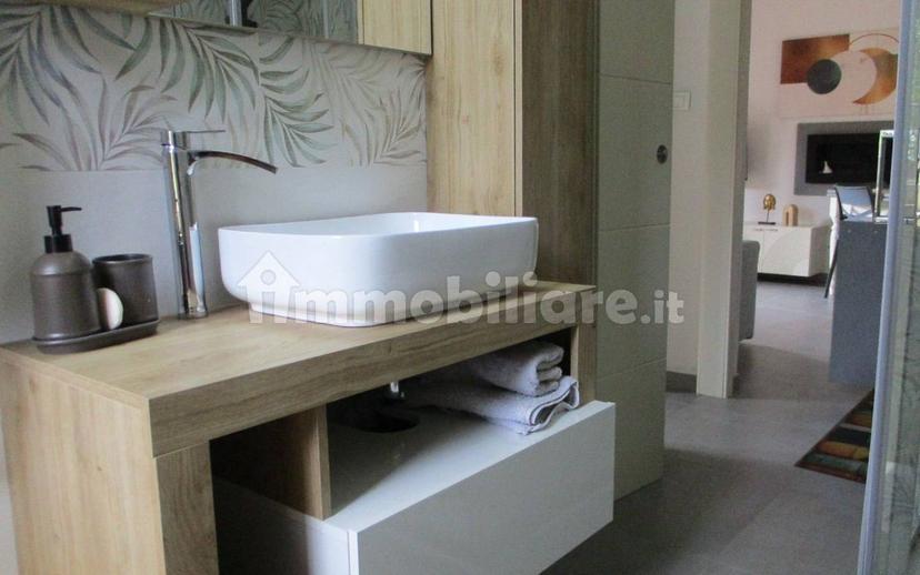Bilocale via Todeschino 68, Centro, Sirmione — foto 17 di 19