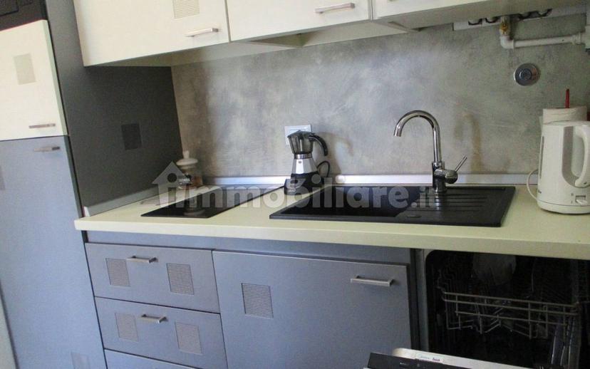 Bilocale via Todeschino 68, Centro, Sirmione — foto 14 di 19