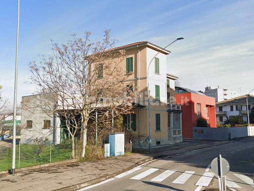 Bilocale via Volturno 93, Ospedale - Volturno, Parma