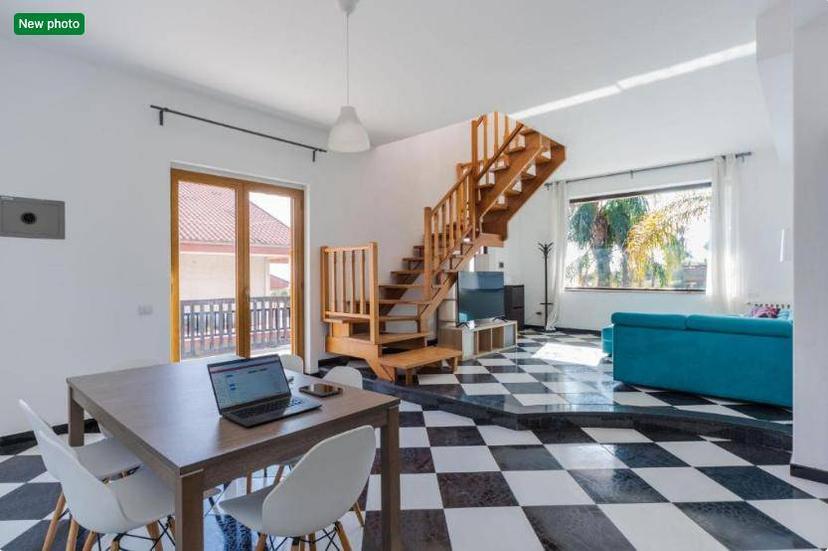Appartamento in villa via Sebastiano Grasso 71, Nizzeti, Aci Catena — foto 3 di 19