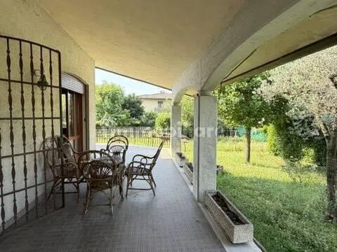 Villa unifamiliare via Carlo Alberto Dalla Chiesa, 10, Centro, Stra — foto 13 di 36