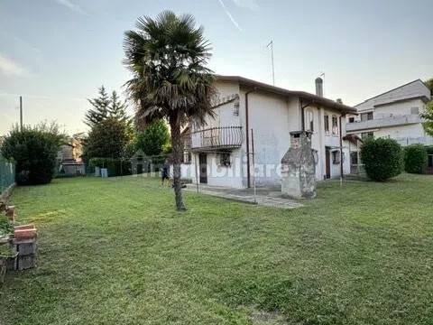 Villa unifamiliare via Carlo Alberto Dalla Chiesa, 10, Centro, Stra — foto 10 di 36