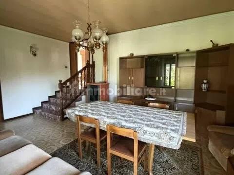 Villa unifamiliare via Carlo Alberto Dalla Chiesa, 10, Centro, Stra — foto 7 di 36