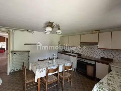 Villa unifamiliare via Carlo Alberto Dalla Chiesa, 10, Centro, Stra — foto 9 di 36