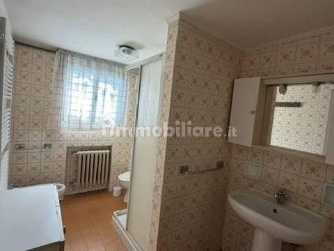 Villa unifamiliare via Carlo Alberto Dalla Chiesa, 10, Centro, Stra — foto 6 di 36