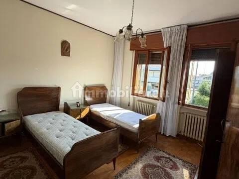 Villa unifamiliare via Carlo Alberto Dalla Chiesa, 10, Centro, Stra — foto 8 di 36