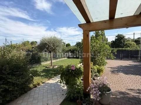 Villa unifamiliare via G. Marconi, 100, Villa del Conte — foto 3 di 32