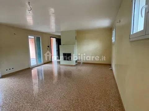 Villa unifamiliare via Tiziano Vecellio, 100, Arcella - Sant'Antonino, Padova — foto 8 di 44