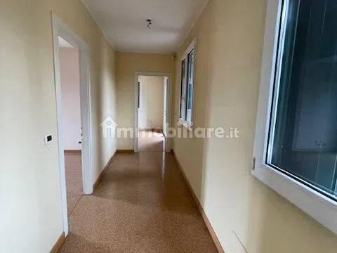 Villa unifamiliare via Tiziano Vecellio, 100, Arcella - Sant'Antonino, Padova — foto 35 di 44
