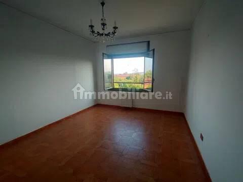 Appartamento via Verdi San C, Valentino, Casale Monferrato — foto 4 di 16
