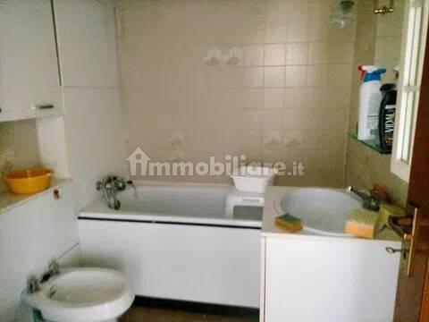 Appartamento via Verdi San C, Valentino, Casale Monferrato — foto 10 di 16