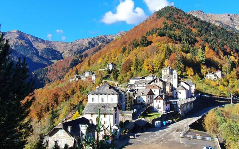 Trilocale via centro, Cervatto — foto 10 di 12