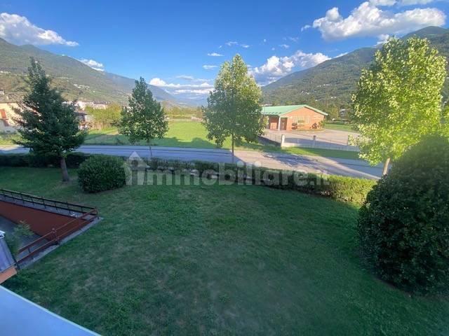 Trilocale ottimo stato, primo piano, Centro, Sondrio — foto 5 di 24