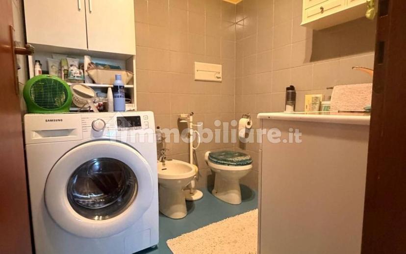 Trilocale ottimo stato, primo piano, Centro, Sondrio — foto 20 di 24