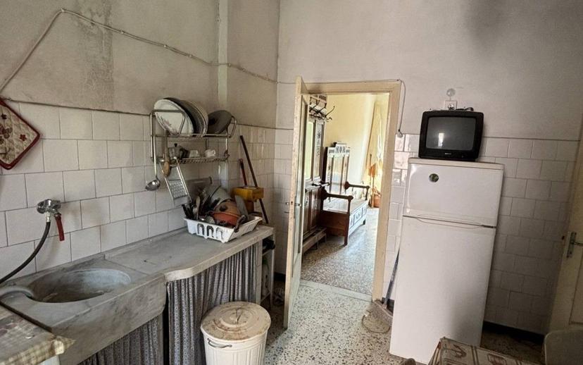 Terratetto unifamiliare via Paganini 42, Centro, Carro — foto 24 di 29