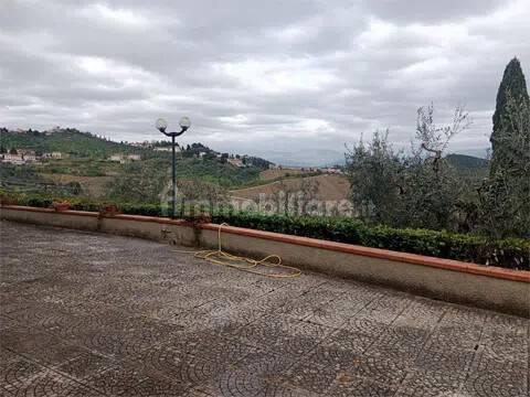 Villa unifamiliare, buono stato, 220 m², Carmignano — foto 7 di 19