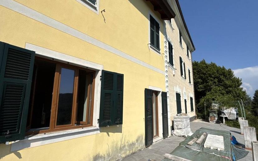 Terratetto unifamiliare via Paganini 42, Centro, Carro — foto 4 di 29