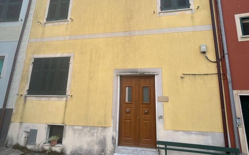 Terratetto unifamiliare via Paganini 42, Centro, Carro — foto 19 di 29