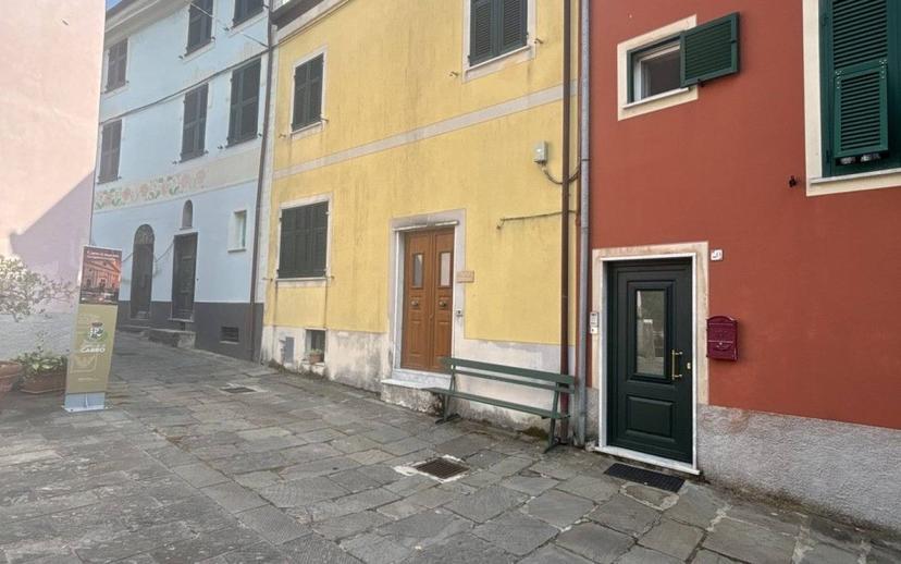 Terratetto unifamiliare via Paganini 42, Centro, Carro — foto 27 di 29