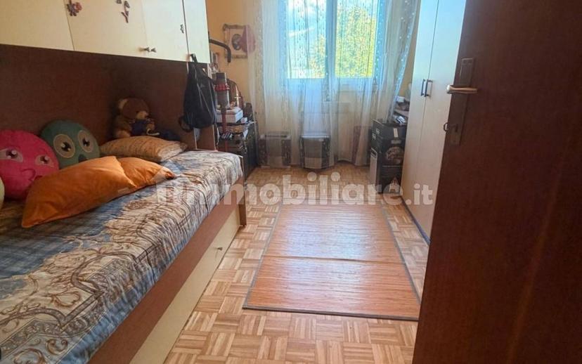 Trilocale ottimo stato, primo piano, Centro, Sondrio — foto 16 di 24