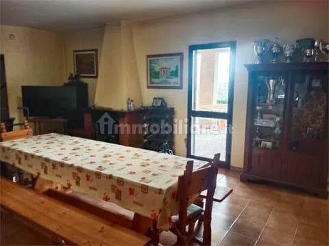 Villa unifamiliare, buono stato, 220 m², Carmignano — foto 2 di 19