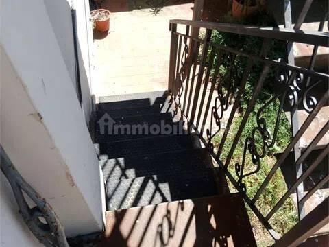 Villa unifamiliare, buono stato, 210 m², Centro Storico - Duomo, Prato — foto 2 di 28