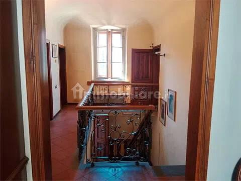 Villa unifamiliare, buono stato, 210 m², Centro Storico - Duomo, Prato — foto 5 di 28
