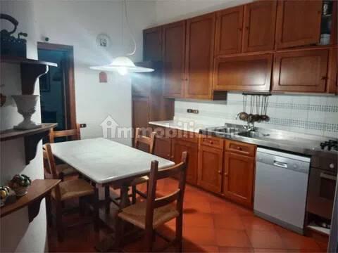 Villa unifamiliare, buono stato, 210 m², Centro Storico - Duomo, Prato — foto 16 di 28