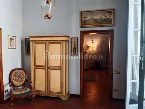 Villa unifamiliare, buono stato, 210 m², Centro Storico - Duomo, Prato — foto 8 di 28