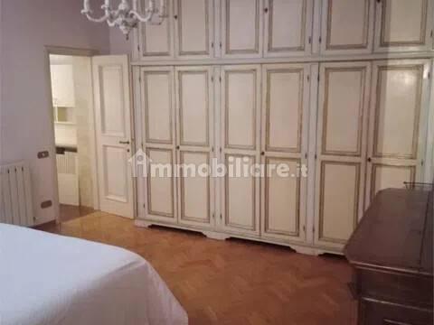Villa unifamiliare, buono stato, 210 m², Centro Storico - Duomo, Prato — foto 18 di 28