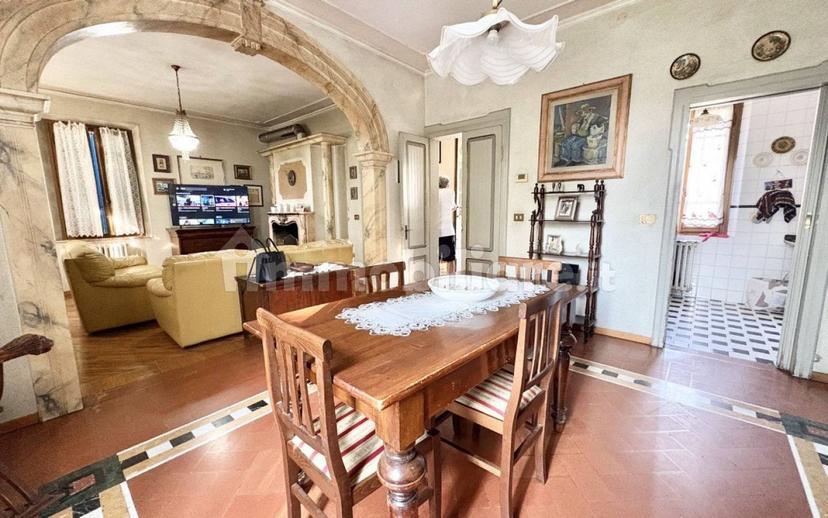 Villa unifamiliare, da ristrutturare, 260 m², Centro, Cavriago — foto 8 di 19