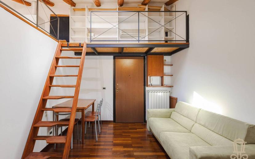 Bilocale buono stato, quarto piano, Città Vecchia, Trieste — foto 9 di 19