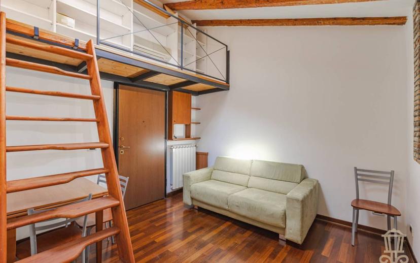 Bilocale buono stato, quarto piano, Città Vecchia, Trieste — foto 4 di 19