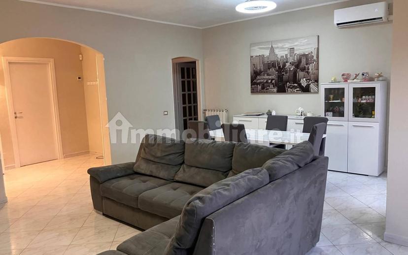 Appartamento buono stato, secondo piano, Quartiere Europa, Latina — foto 14 di 34