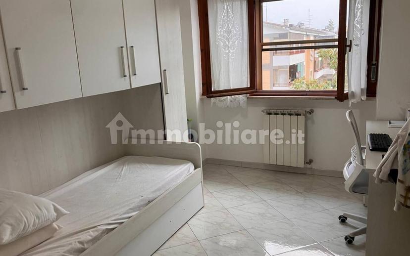 Appartamento buono stato, secondo piano, Quartiere Europa, Latina — foto 27 di 34