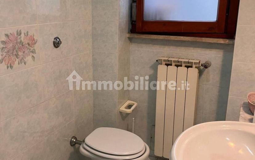 Appartamento buono stato, secondo piano, Quartiere Europa, Latina