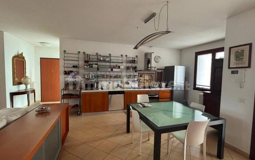 Trilocale via Torquato Tasso, Centro, Covo — foto 11 di 25