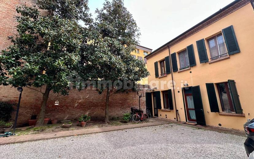 Quadrilocale via Ugo Bassi, Centro Storico, Ferrara — foto 23 di 24